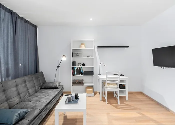 Vibestudio 301 - Central - Ac - Near Parking